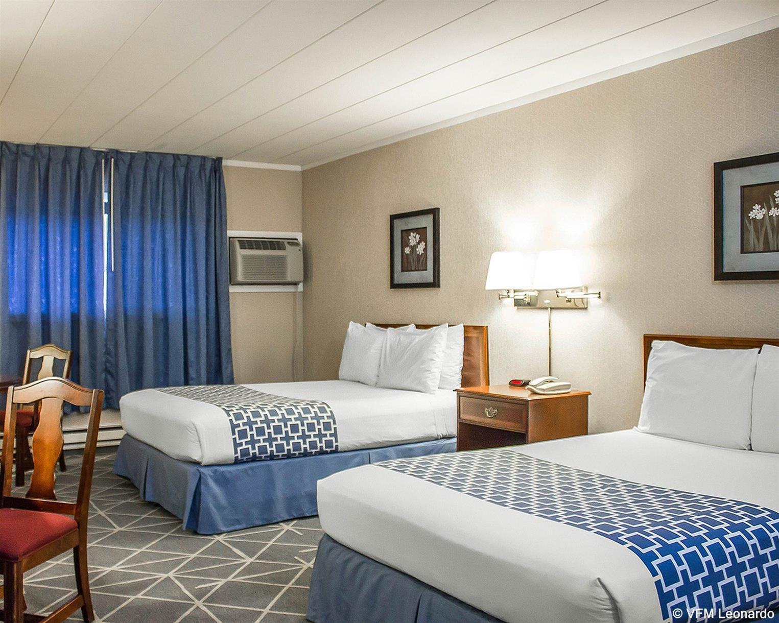 Econo Lodge Hicksville Luaran gambar