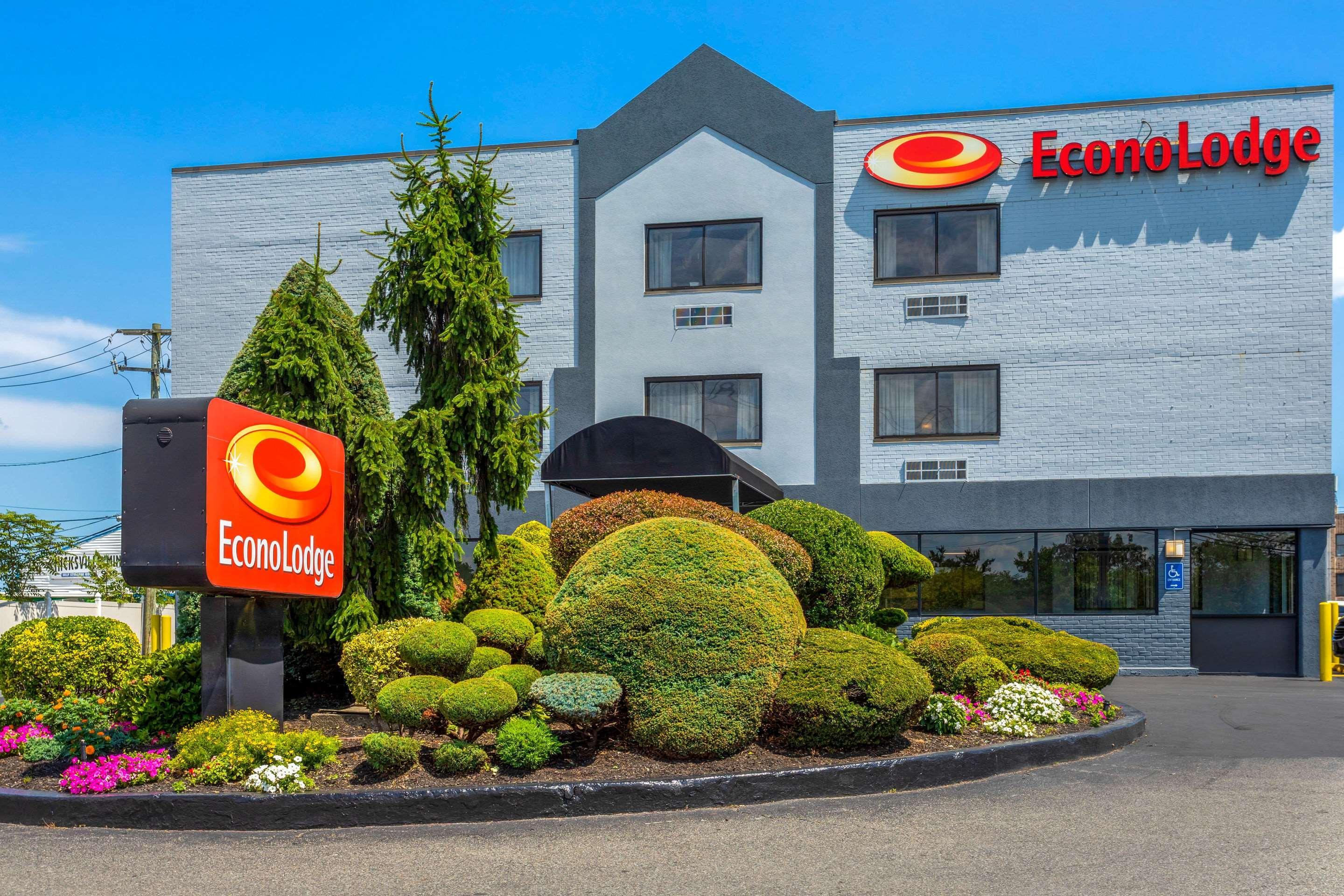Econo Lodge Hicksville Luaran gambar