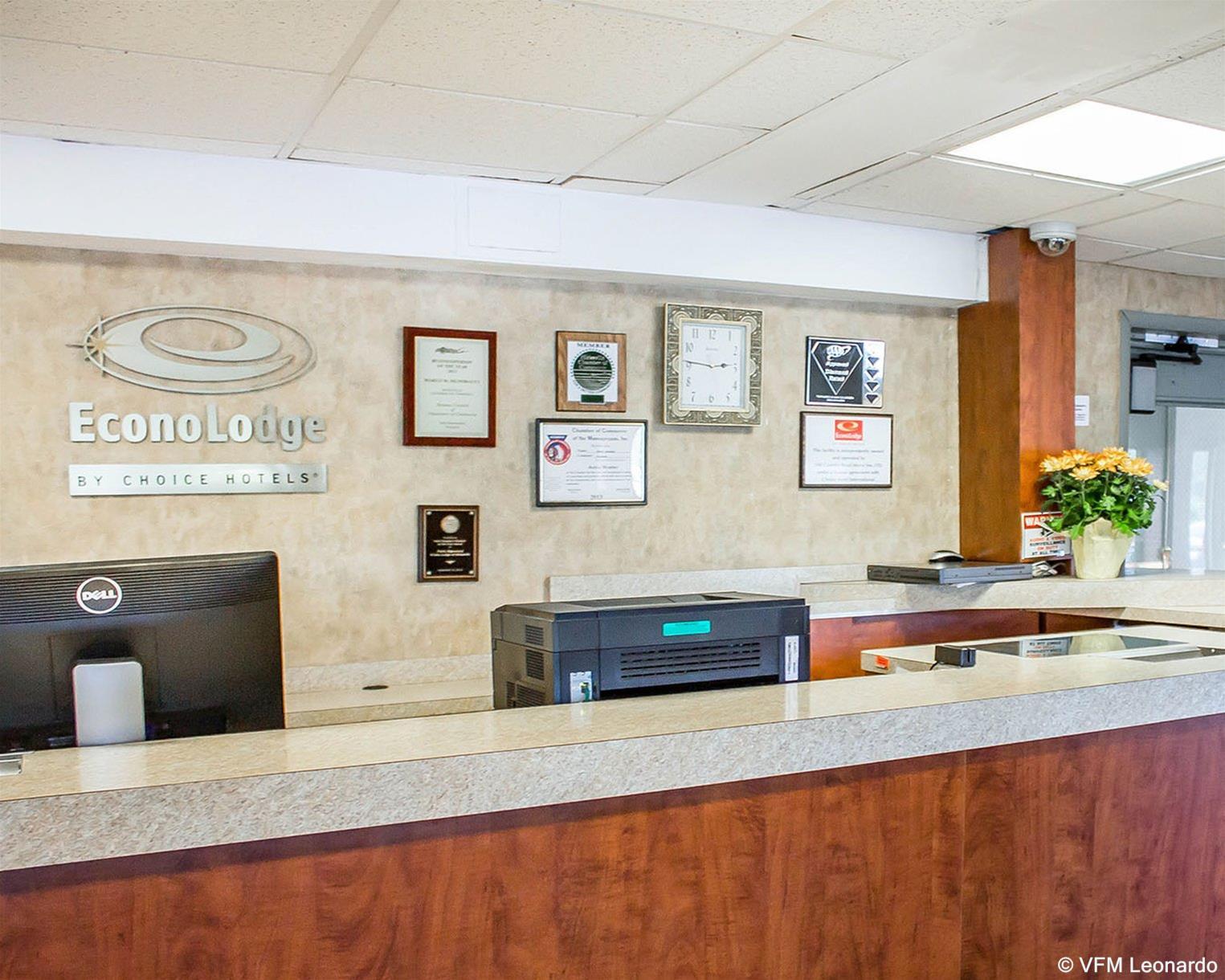 Econo Lodge Hicksville Luaran gambar
