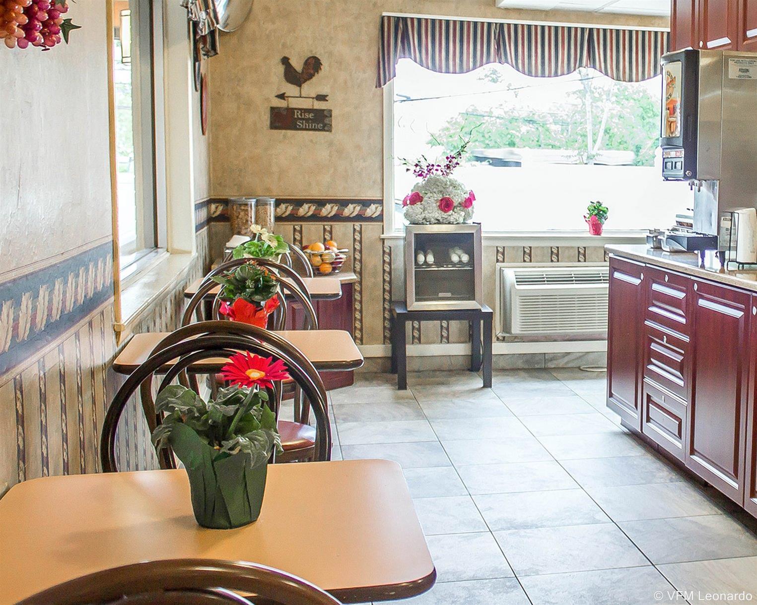 Econo Lodge Hicksville Luaran gambar