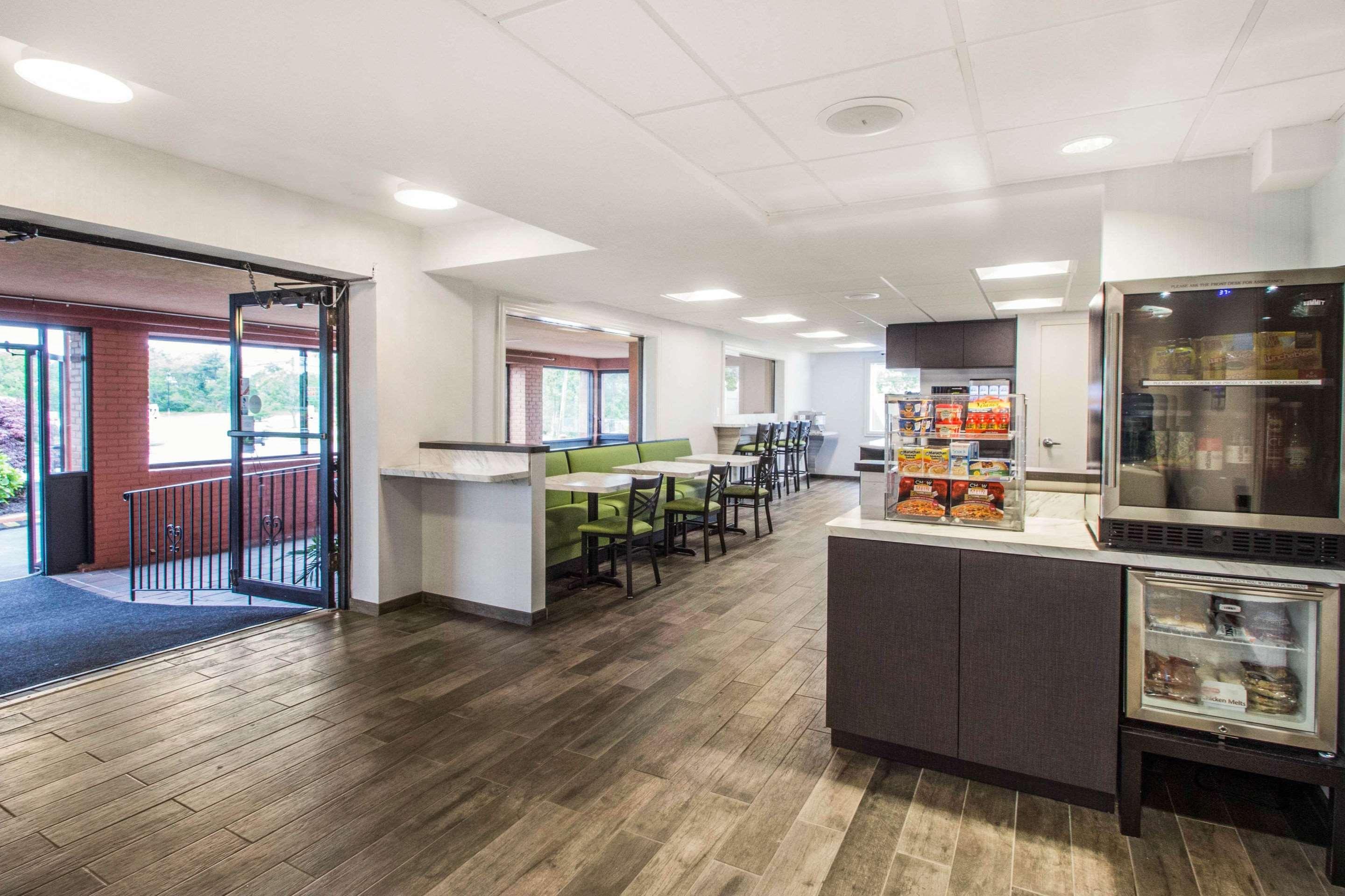 Econo Lodge Hicksville Luaran gambar