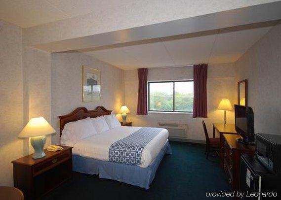 Econo Lodge Hicksville Bilik gambar