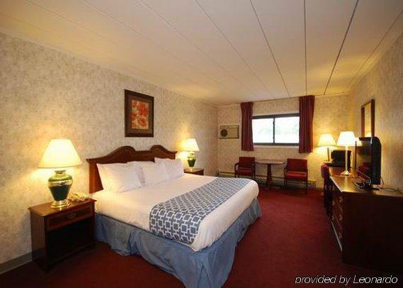 Econo Lodge Hicksville Bilik gambar